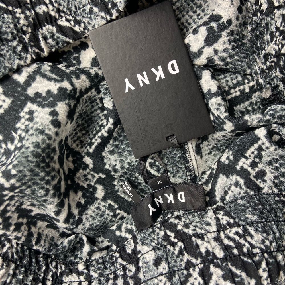 DKNY • Snake-Print Drawstring Pants - Picture 6 of 8